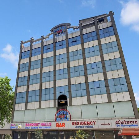 Hotel Super Townhouse Oak Lb Nagar Ramoji Hajdarabad Zewnętrze zdjęcie