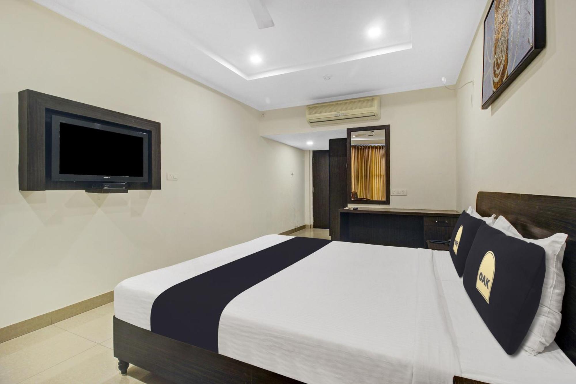 Hotel Super Townhouse Oak Lb Nagar Ramoji Hajdarabad Zewnętrze zdjęcie