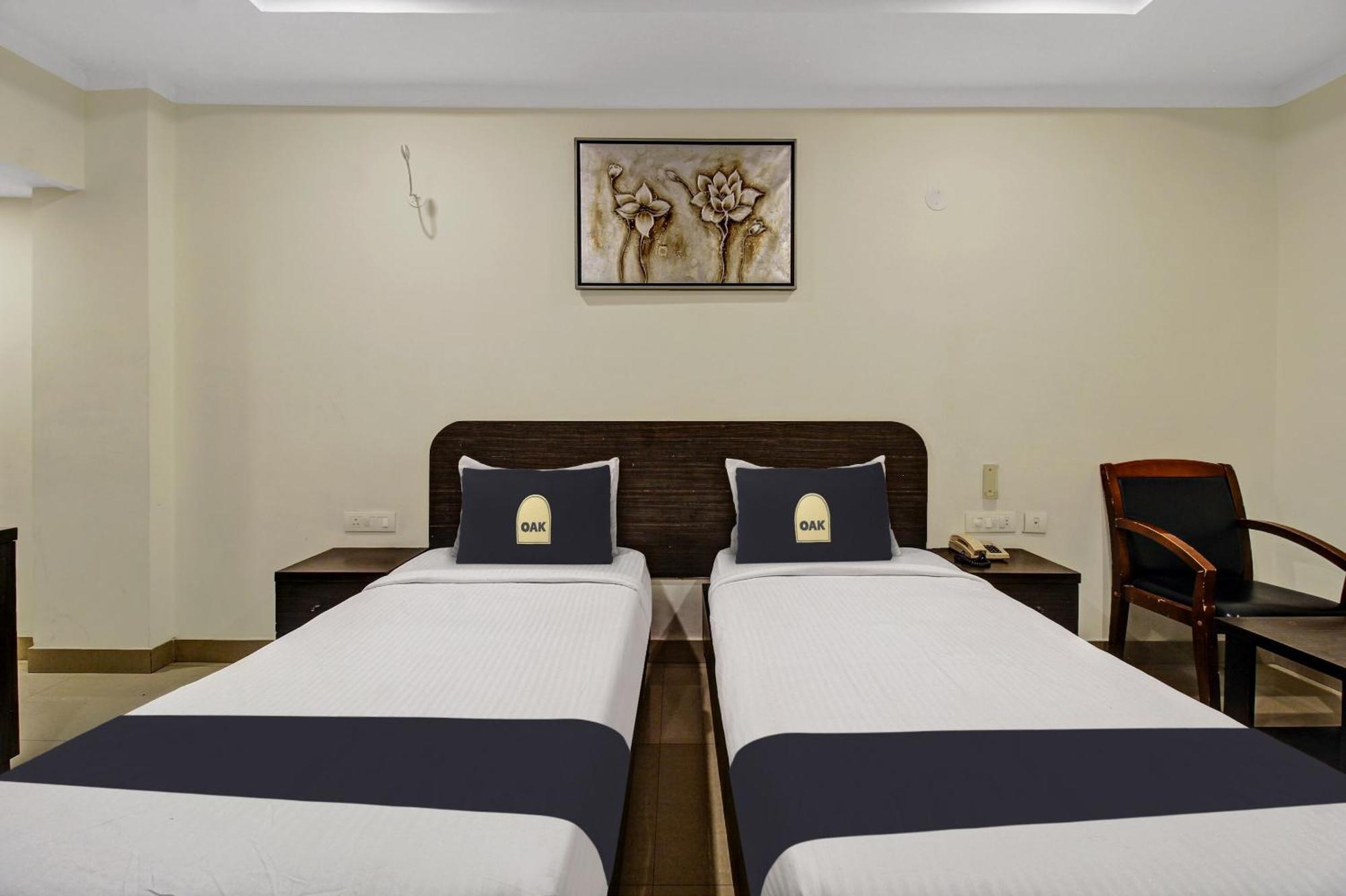 Hotel Super Townhouse Oak Lb Nagar Ramoji Hajdarabad Zewnętrze zdjęcie